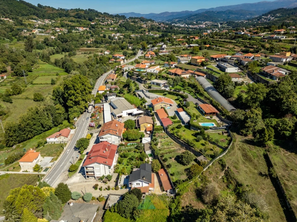Moradia T4 para Venda em Vade (São Pedro) Foto 37