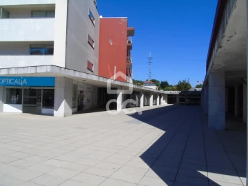 Negócio para Venda em Selho (São Jorge)