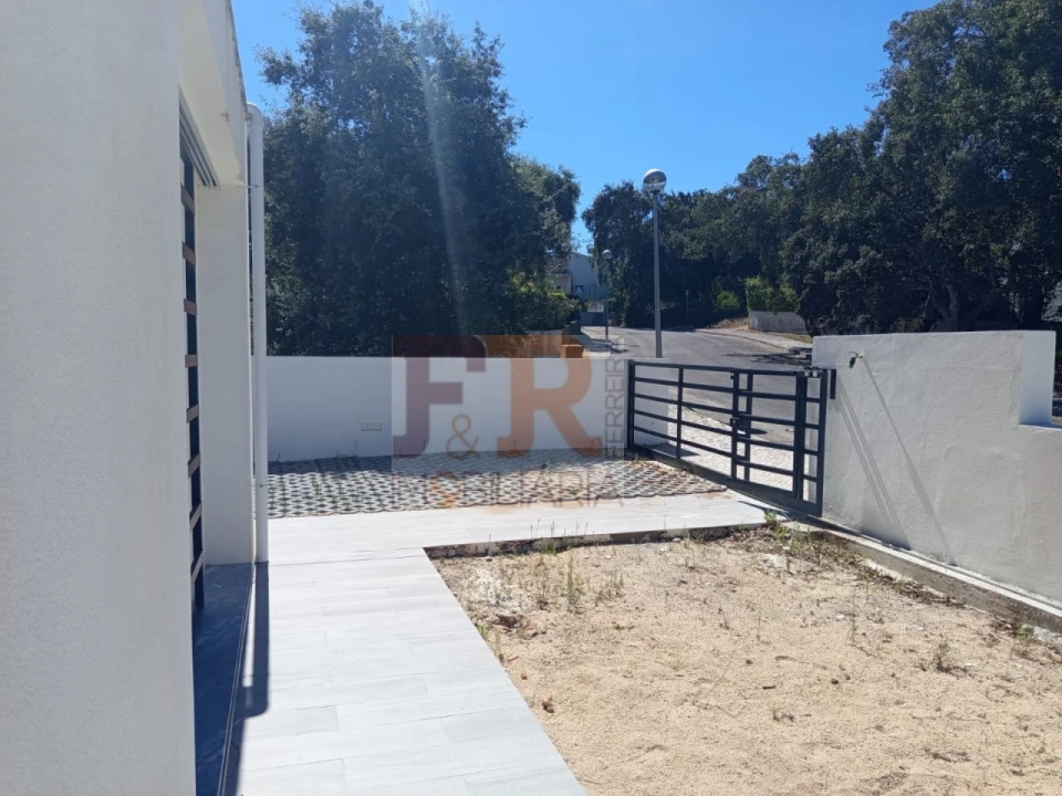 Quinta T3 para Venda em Sesimbra (Castelo) Foto 5