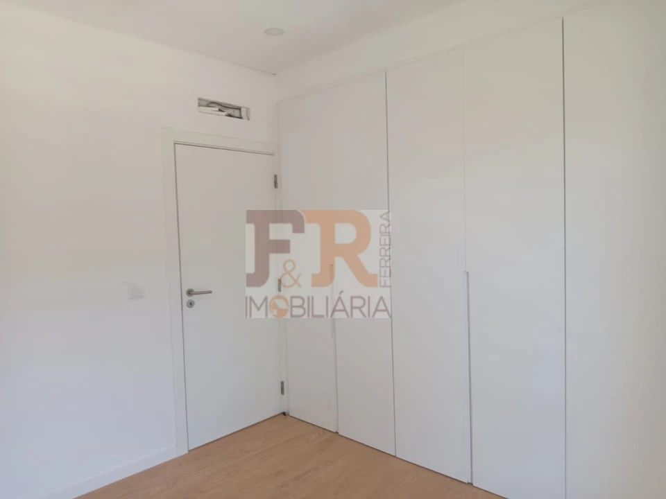 Quinta T3 para Venda em Sesimbra (Castelo) Foto 38