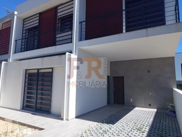 Quinta T3 para Venda em Sesimbra (Castelo)