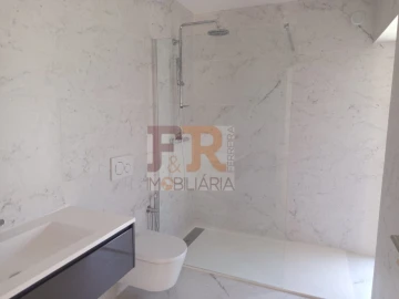 Quinta T3 para Venda em Sesimbra (Castelo)
