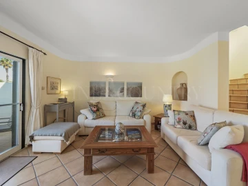 Moradia T2 para Venda em Lagoa e Carvoeiro