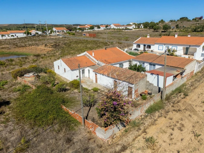 Moradia T1 para Venda em Aljezur Foto 17