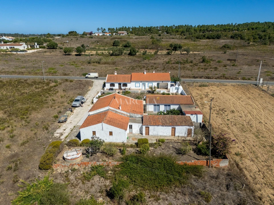 Moradia T1 para Venda em Aljezur Foto 16