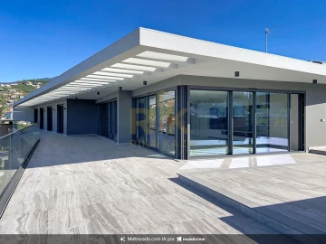 Apartamento T4 para Venda em São Martinho