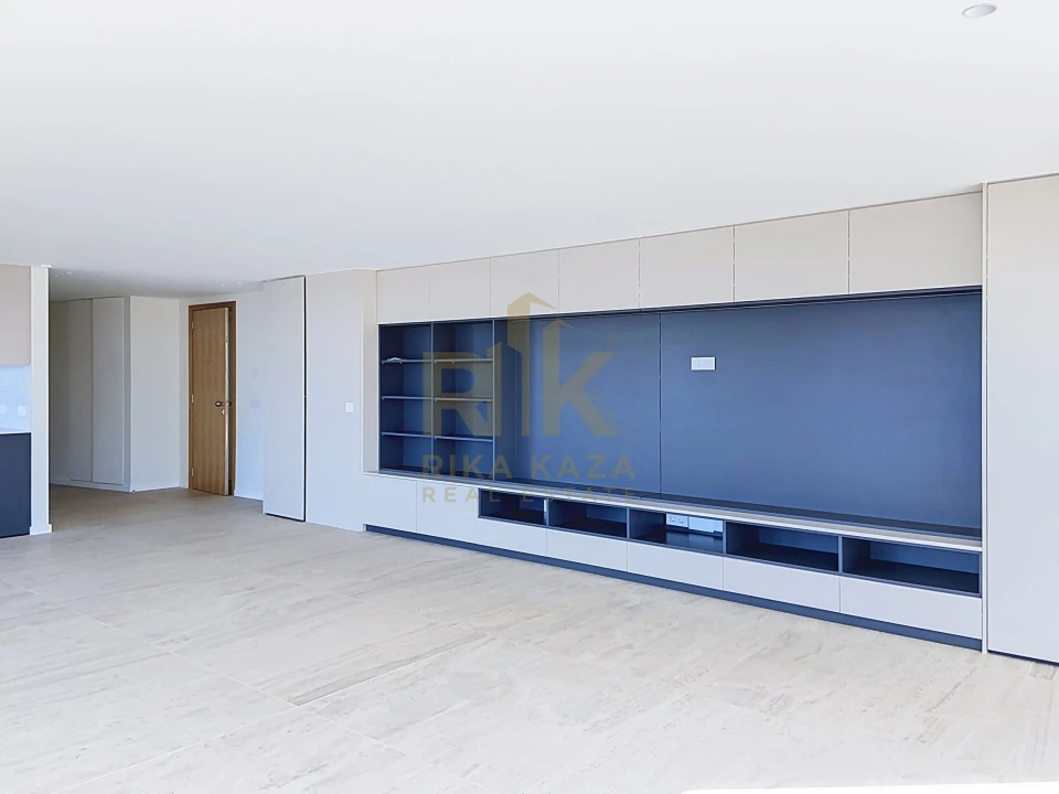Apartamento T4 para Venda em São Martinho Foto 9