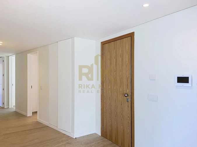 Apartamento T4 para Venda em São Martinho Foto 25