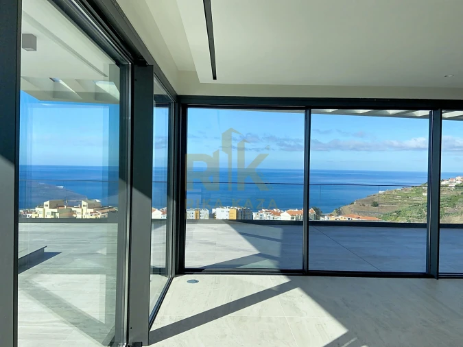 Apartamento T4 para Venda em São Martinho Foto 11
