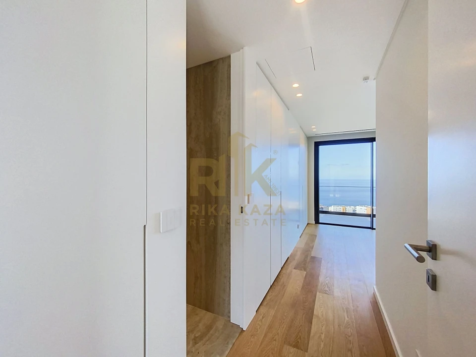 Apartamento T4 para Venda em São Martinho Foto 36