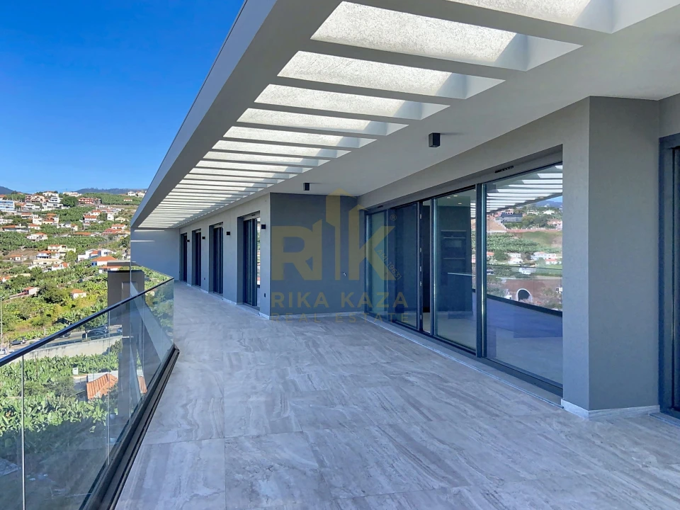 Apartamento T4 para Venda em São Martinho Foto 1