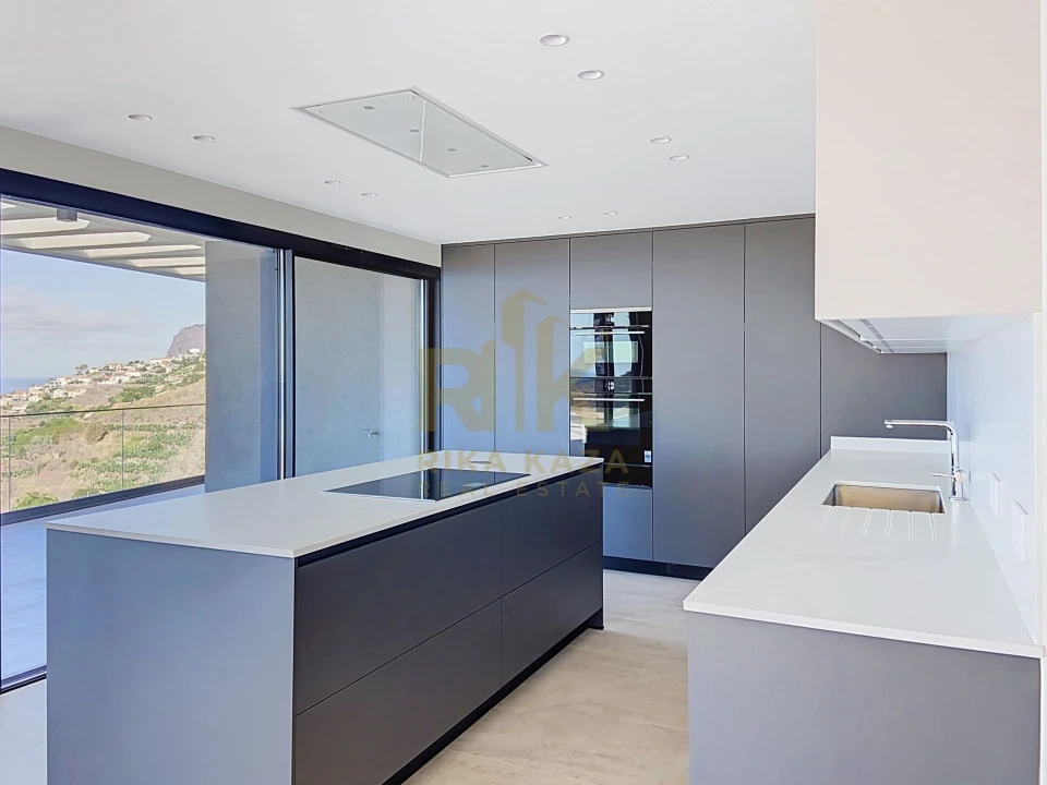 Apartamento T4 para Venda em São Martinho Foto 7
