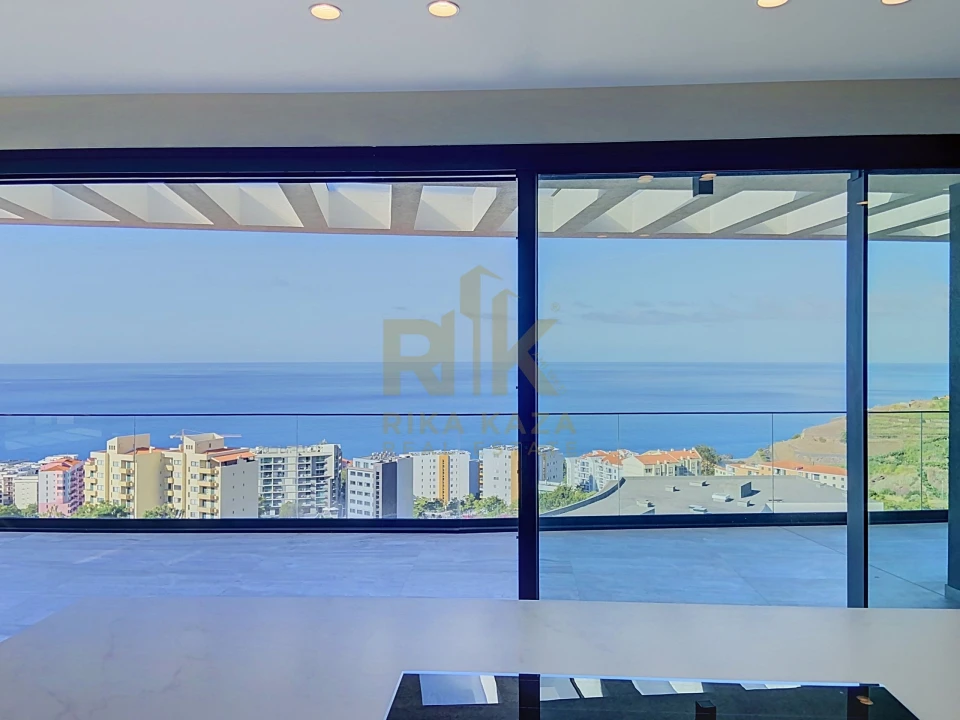 Apartamento T4 para Venda em São Martinho Foto 23