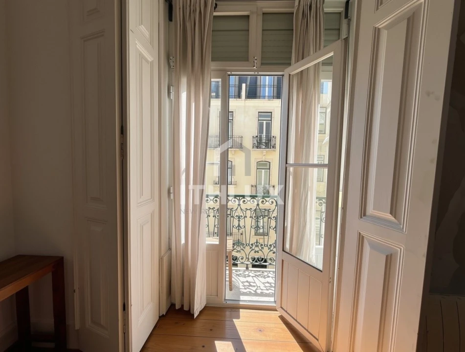Apartamento T2 para Venda em Arroios Foto 5