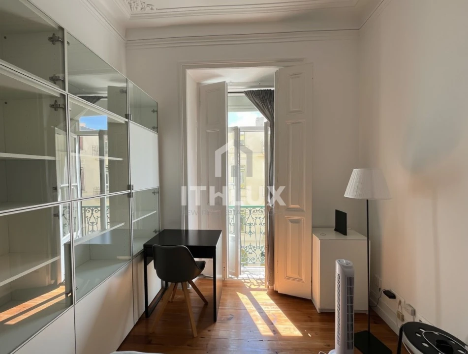 Apartamento T2 para Venda em Arroios Foto 16