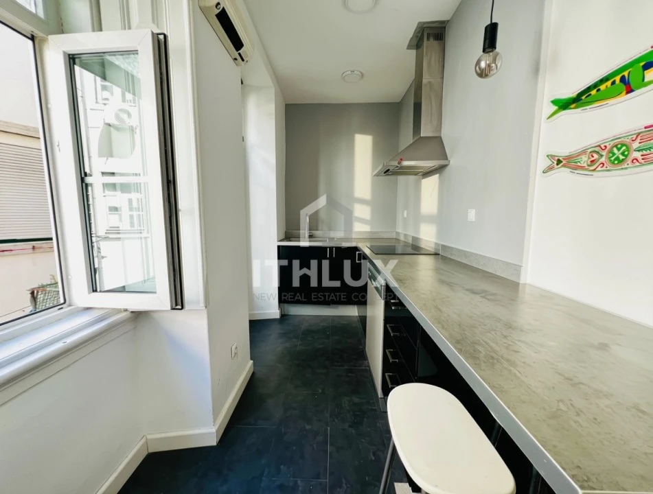 Apartamento T2 para Venda em Arroios Foto 11