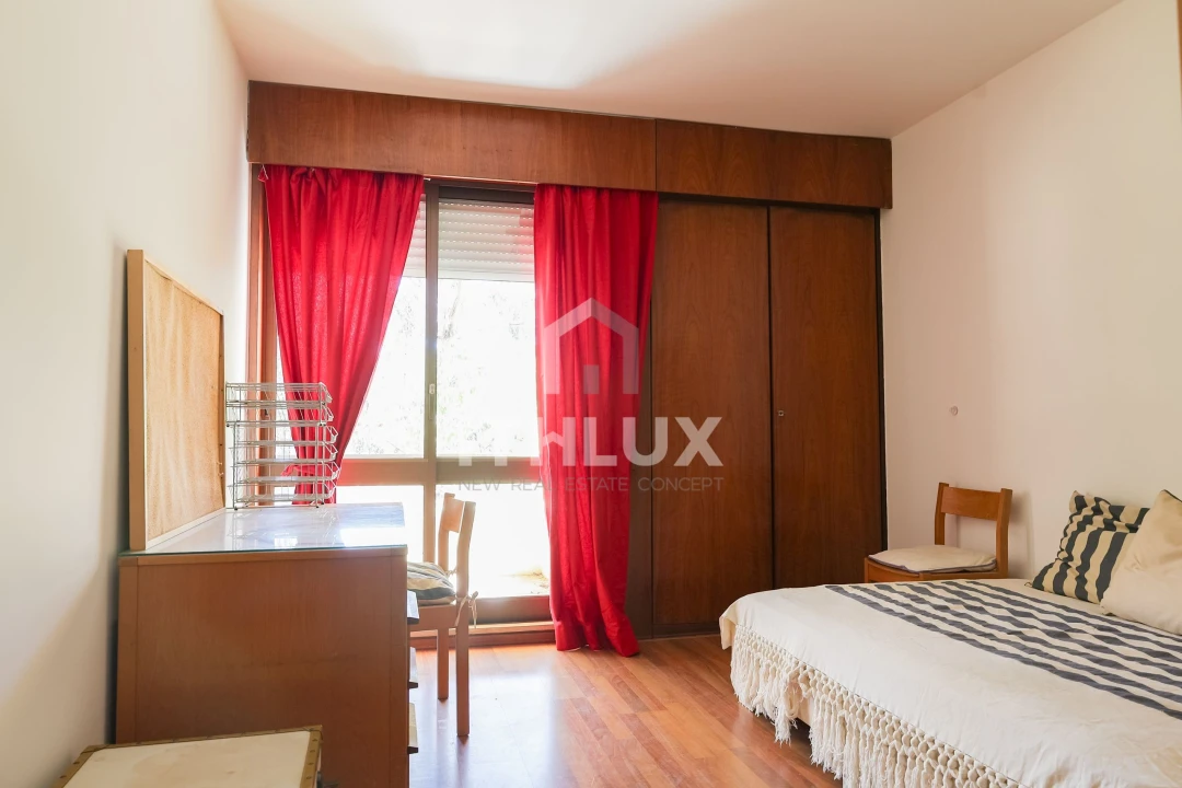 Apartamento T3 para Arrendamento em São Domingos de Benfica Foto 29