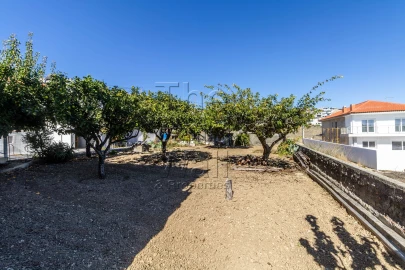 Moradia T5 para Venda em Vialonga