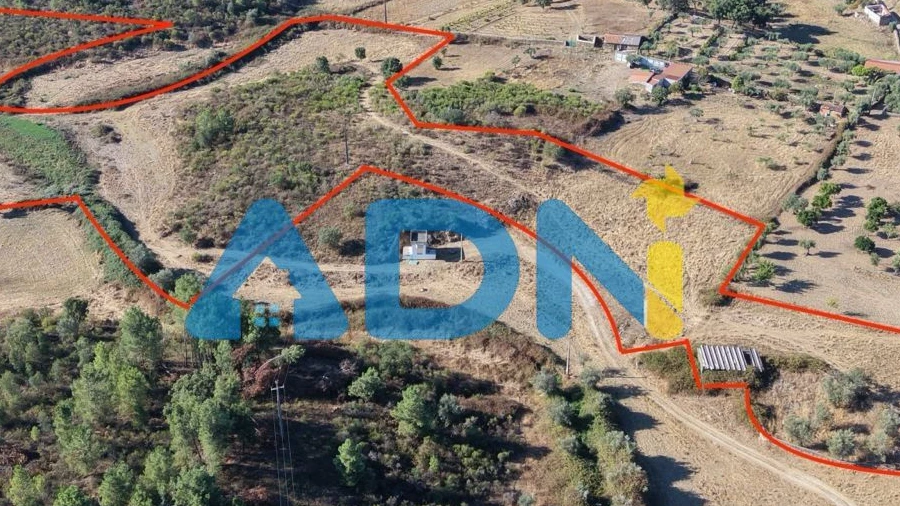 Quinta para Venda em Cebolais de Cima e Retaxo