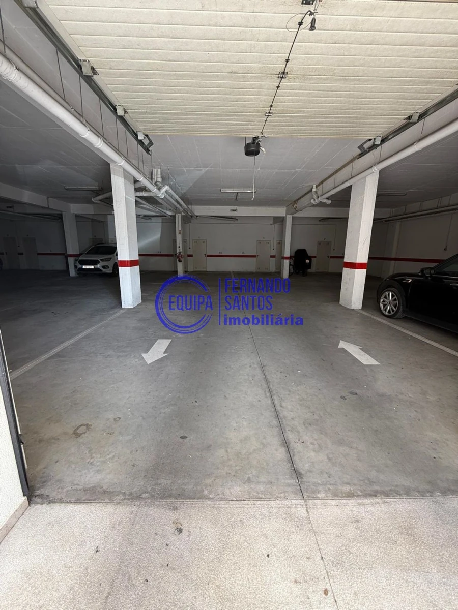 Apartamento T2 para Venda em Ferragudo Foto 24