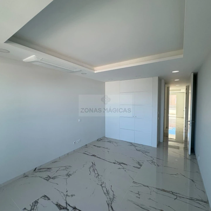Apartamento T2 para Venda em Lagos (São Sebastião e Santa Maria) Foto 5