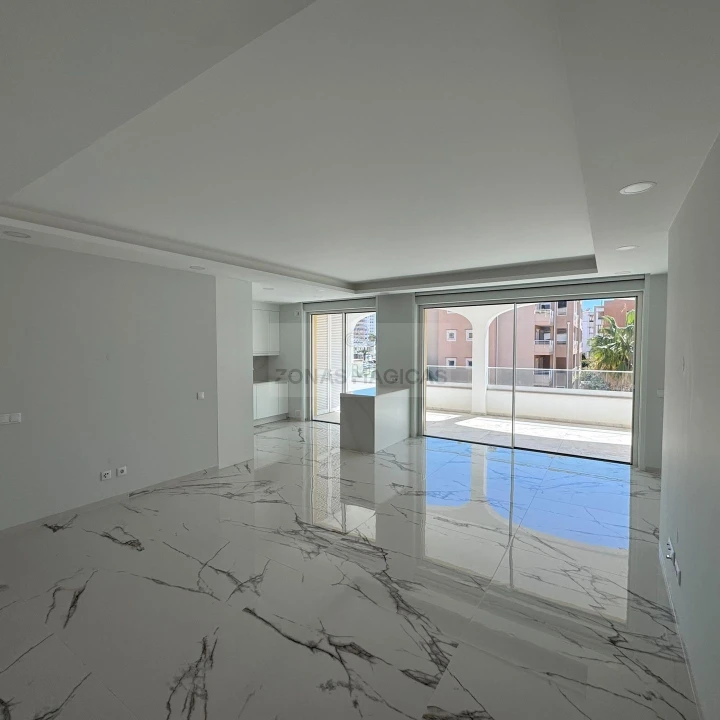 Apartamento T2 para Venda em Lagos (São Sebastião e Santa Maria) Foto 18