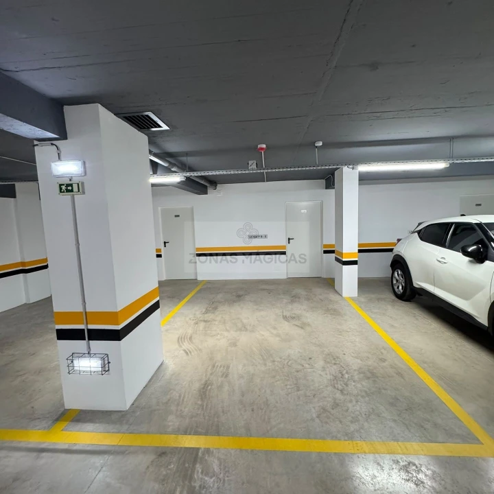 Apartamento T2 para Venda em Lagos (São Sebastião e Santa Maria) Foto 3