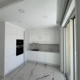 Apartamento T2 para Venda em Lagos (São Sebastião e Santa Maria)