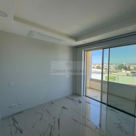 Apartamento T2 para Venda em Lagos (São Sebastião e Santa Maria)