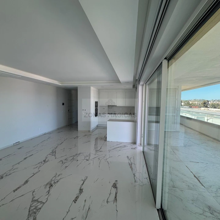 Apartamento T2 para Venda em Lagos (São Sebastião e Santa Maria) Foto 16