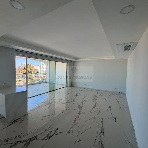 Apartamento T2 para Venda em Lagos (São Sebastião e Santa Maria) Foto 18