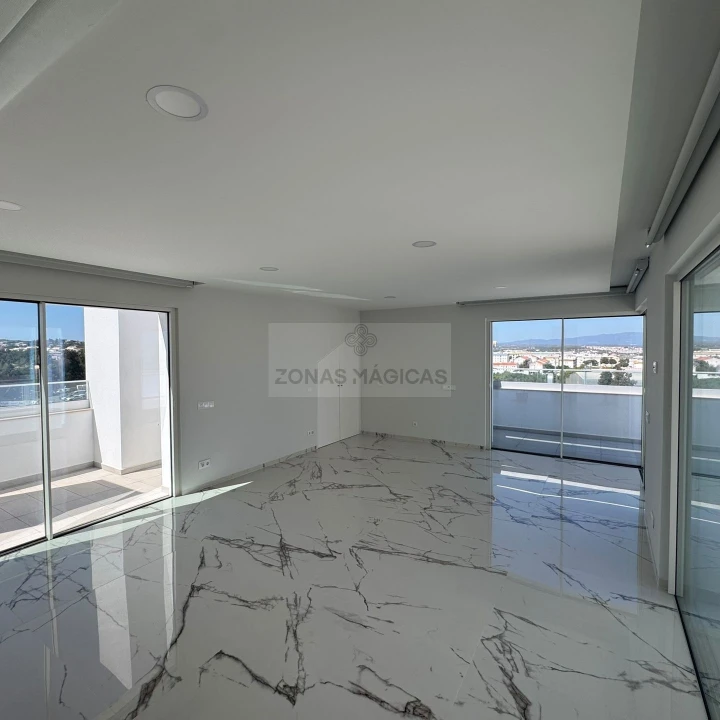 Apartamento T3 para Venda em Lagos (São Sebastião e Santa Maria) Foto 4