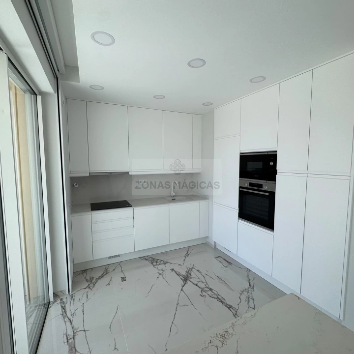 Apartamento T3 para Venda em Lagos (São Sebastião e Santa Maria) Foto 27