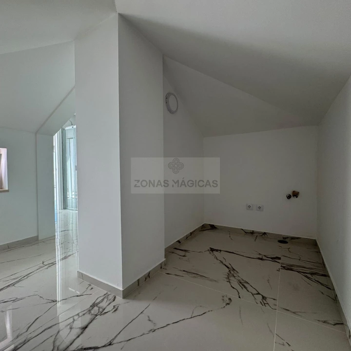 Apartamento T3 para Venda em Lagos (São Sebastião e Santa Maria) Foto 8