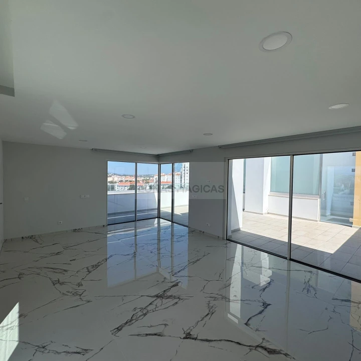 Apartamento T3 para Venda em Lagos (São Sebastião e Santa Maria) Foto 5