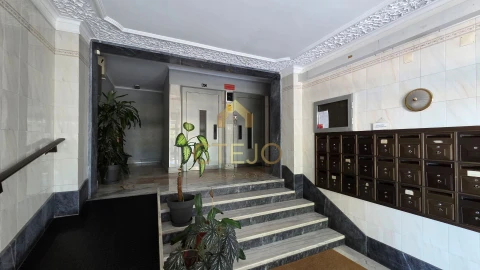 Apartamento T2 para Venda em Santa Iria de Azoia, São João da Talha e Bobadela