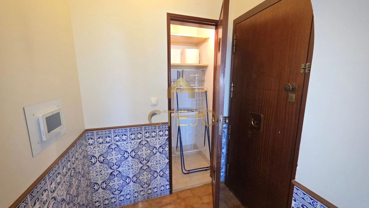 Apartamento T2 para Venda em Santa Iria de Azoia, São João da Talha e Bobadela Foto 6