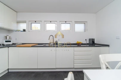 Apartamento T3 para Venda em Olivais