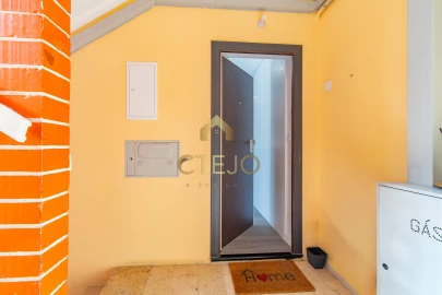 Apartamento T3 para Venda em Olivais
