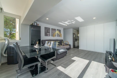 Apartamento T3 para Venda em Olivais