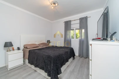 Apartamento T3 para Venda em Olivais