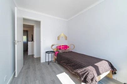 Apartamento T3 para Venda em Olivais