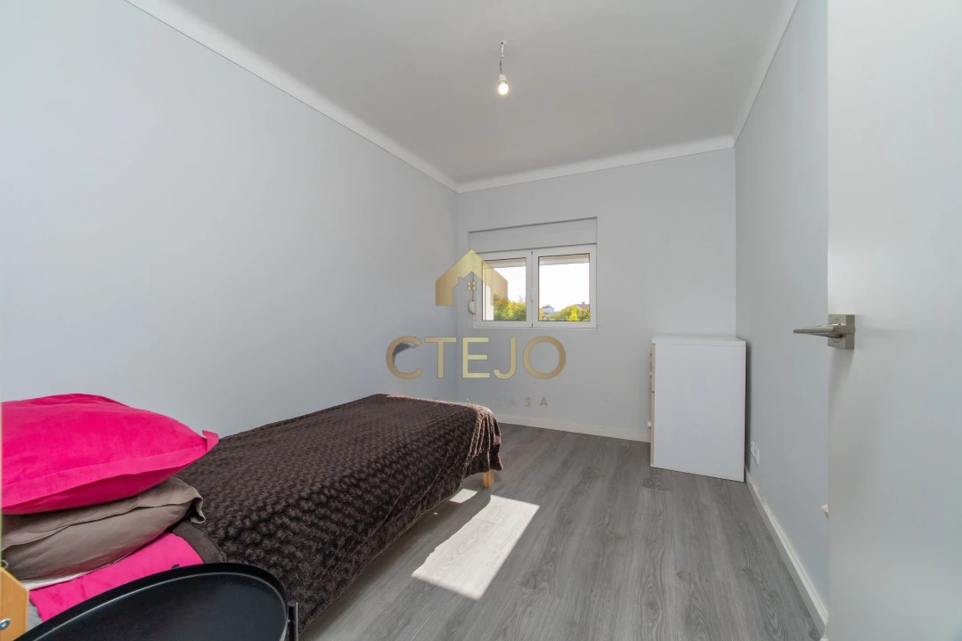 Apartamento T3 para Venda em Olivais Foto 18