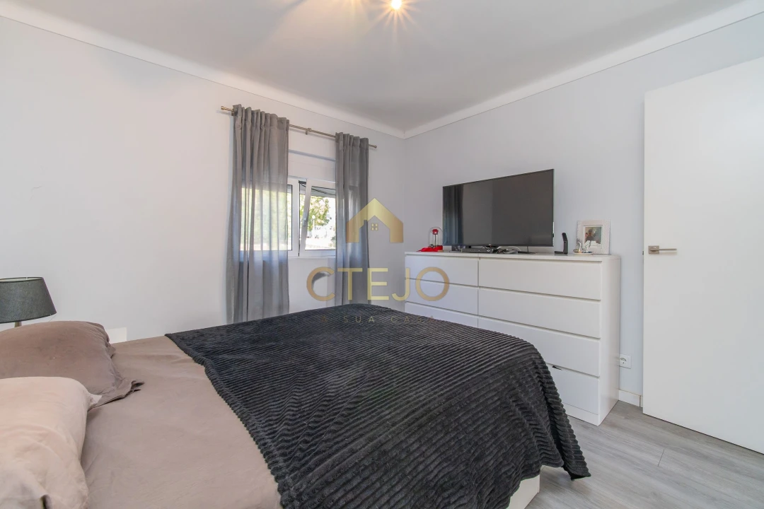 Apartamento T3 para Venda em Olivais Foto 16
