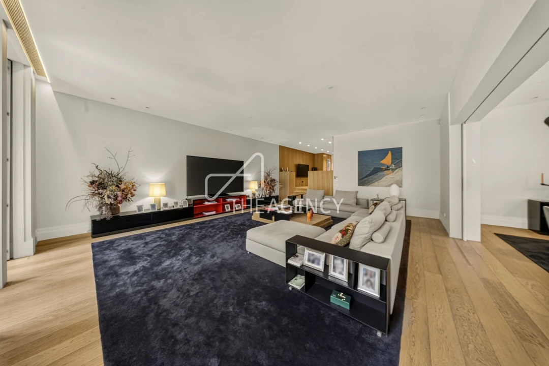 Apartamento T6 para Venda em Santo António Foto 7