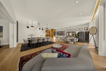 Apartamento T6 para Venda em Santo António