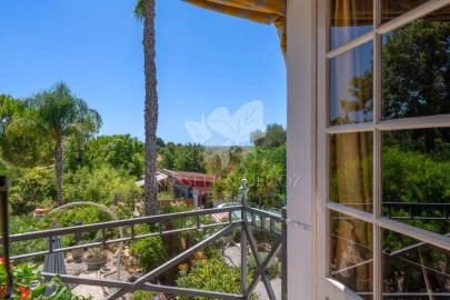 Moradia T5 para Venda em Olhão