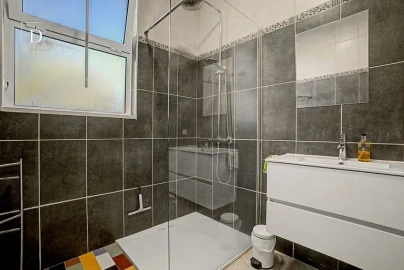 Moradia T6 para Venda em Silves