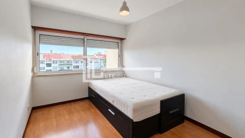 Apartamento T3 para Venda em Alvalade