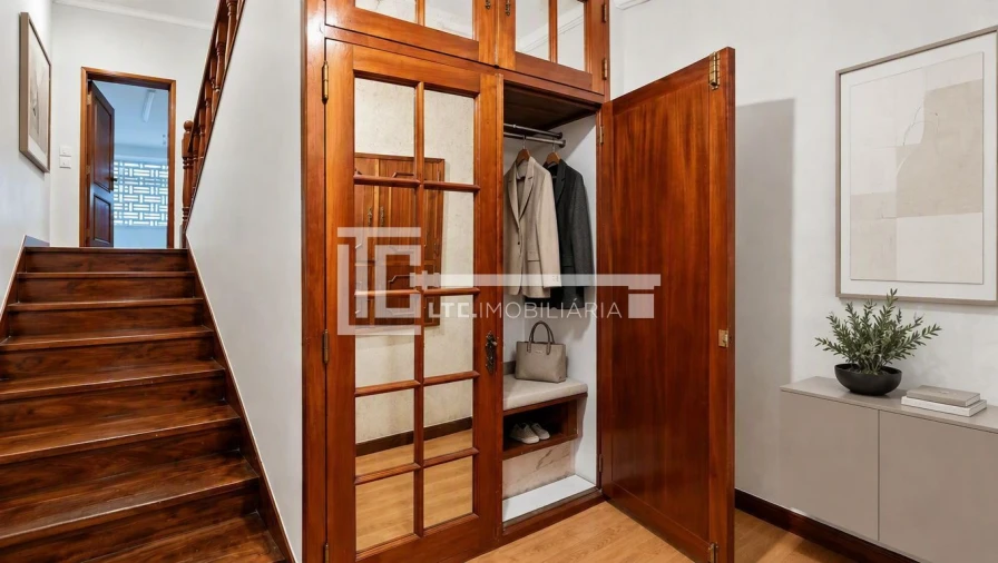 Apartamento T3 para Venda em Alvalade Foto 2
